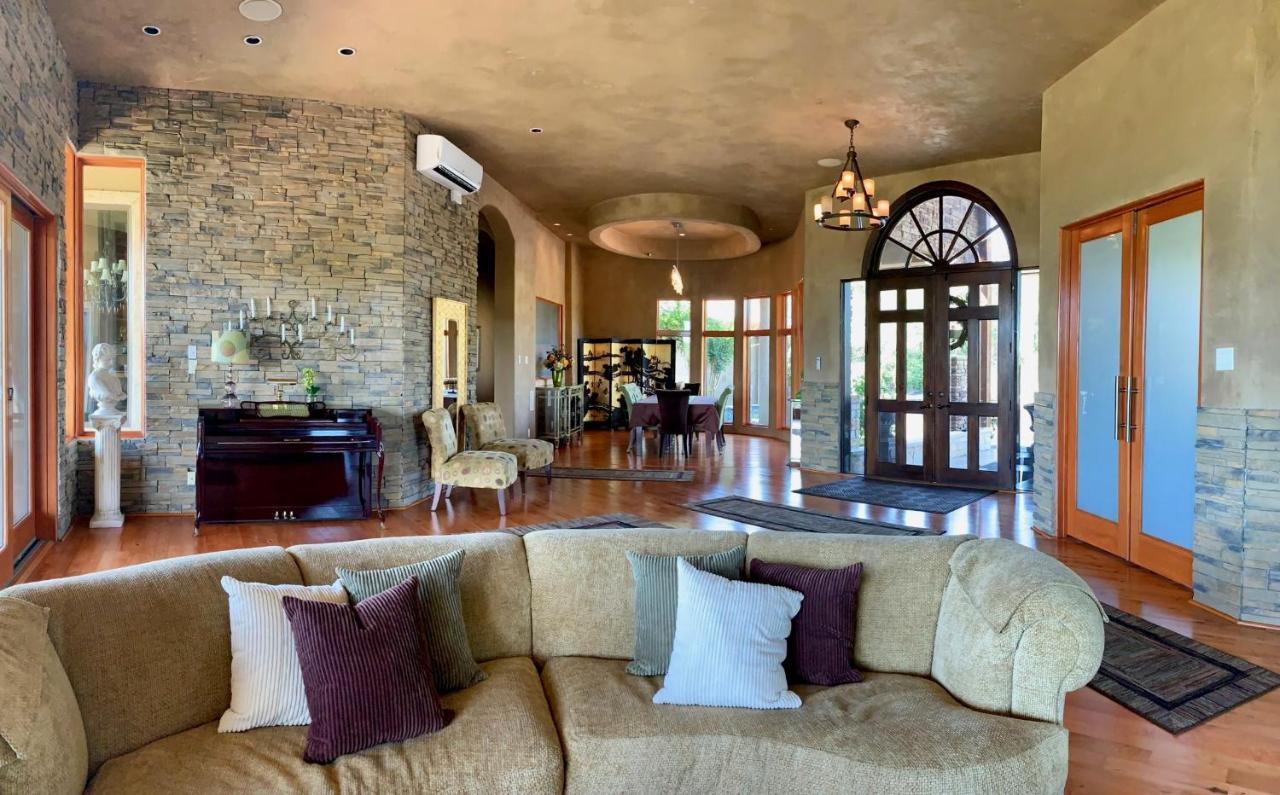 Scenic Hill Country Retreat - Rhino Ranch Villa New Braunfels Exterior foto