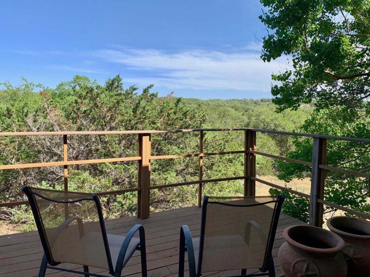 Scenic Hill Country Retreat - Rhino Ranch Villa New Braunfels Exterior foto